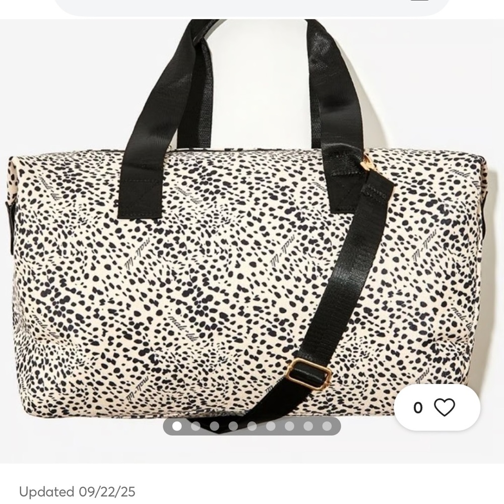 Mali & Lili Leopard Print Weekender Bag